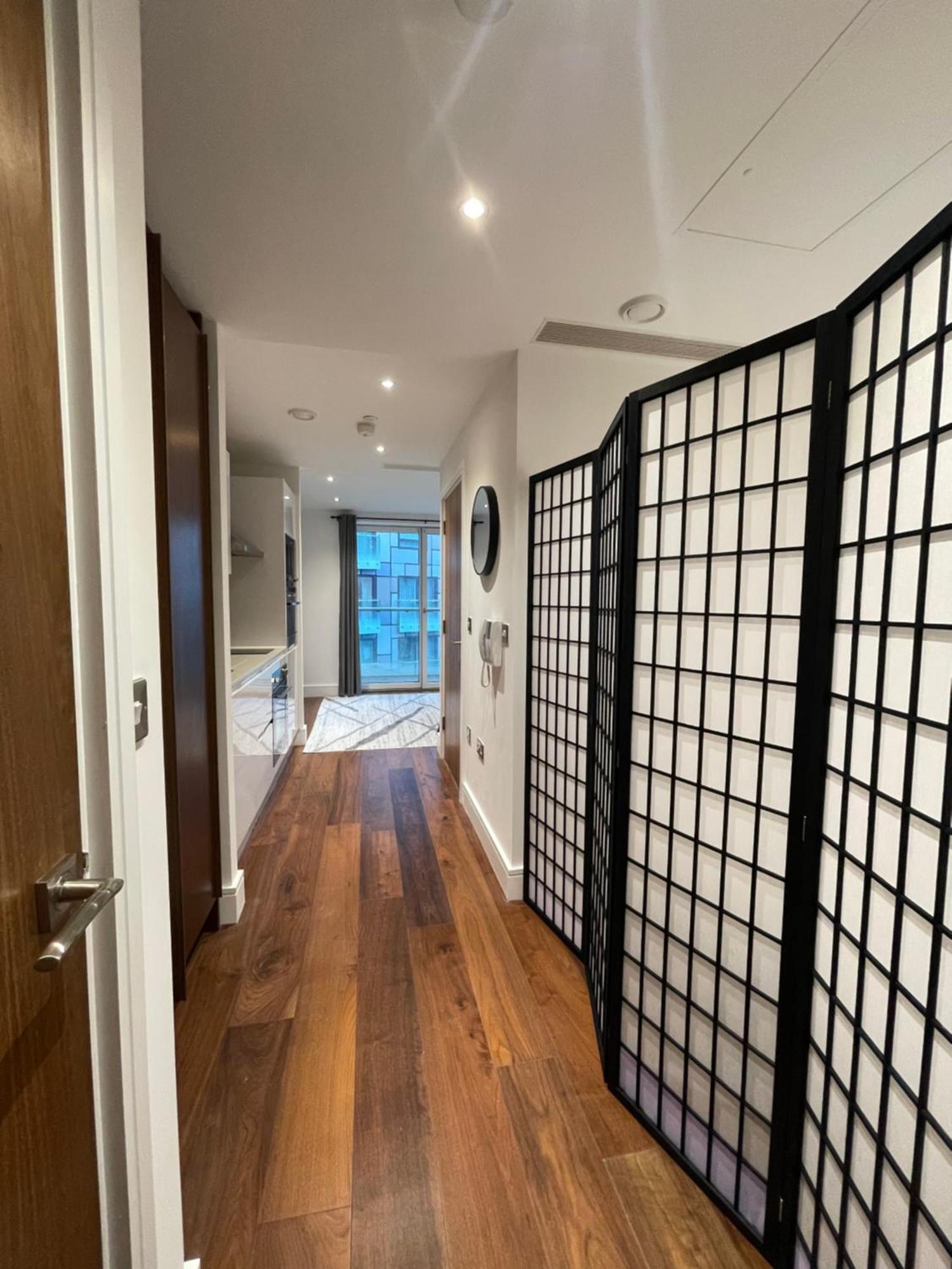Apartment In Canary Wharf Лондон Екстериор снимка